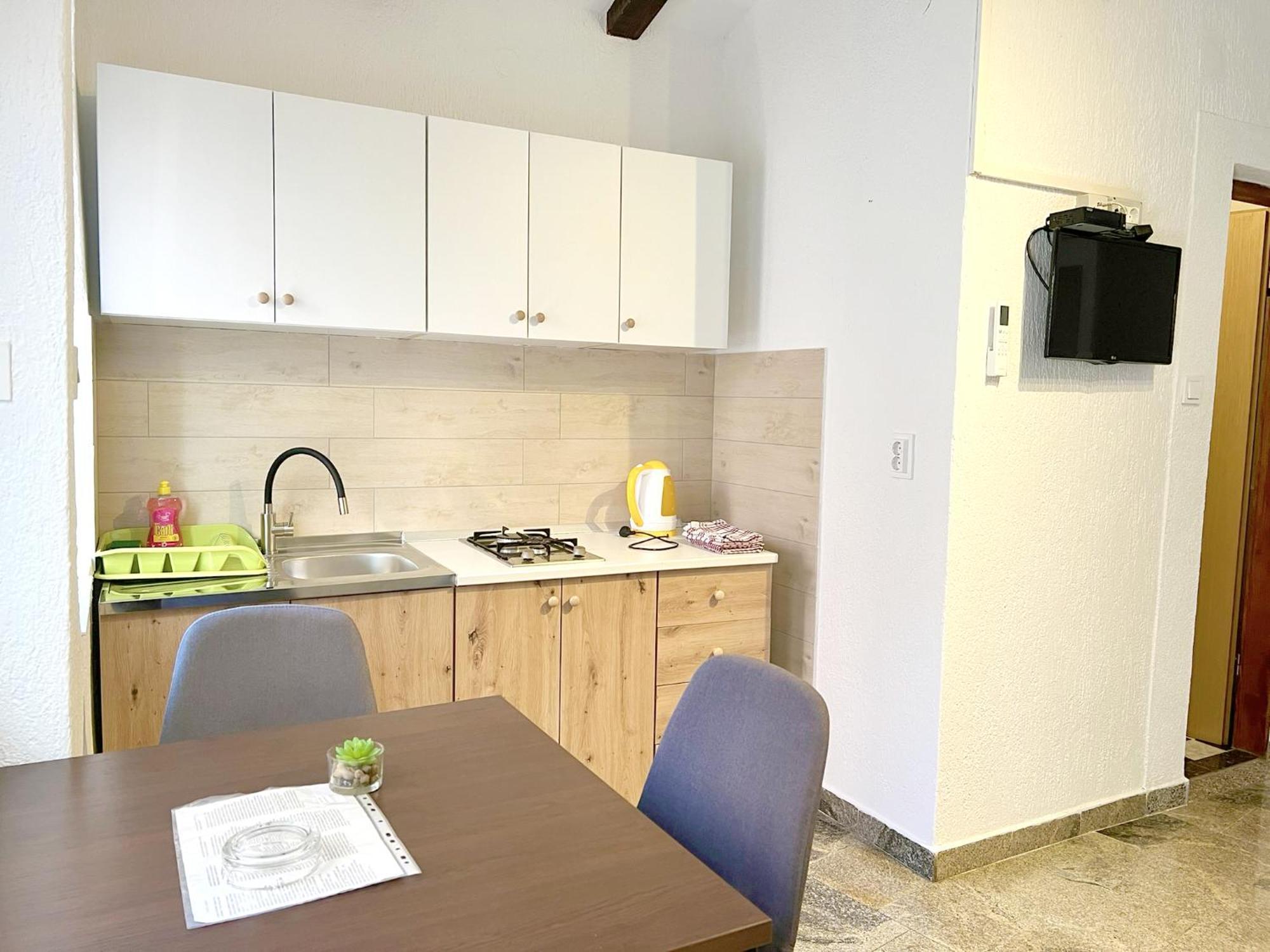 Apartments Ares Ровінь Екстер'єр фото