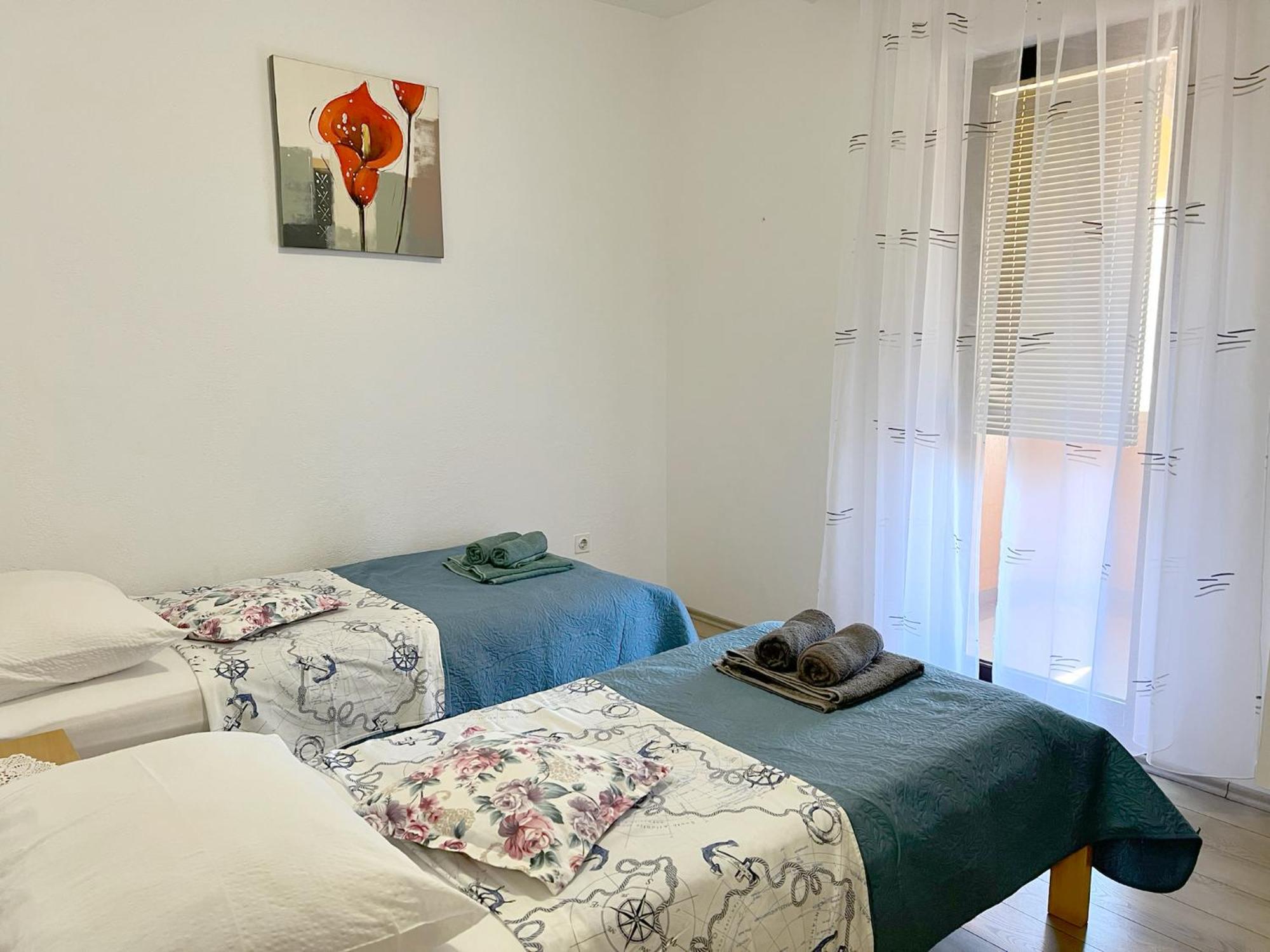 Apartments Ares Ровінь Екстер'єр фото