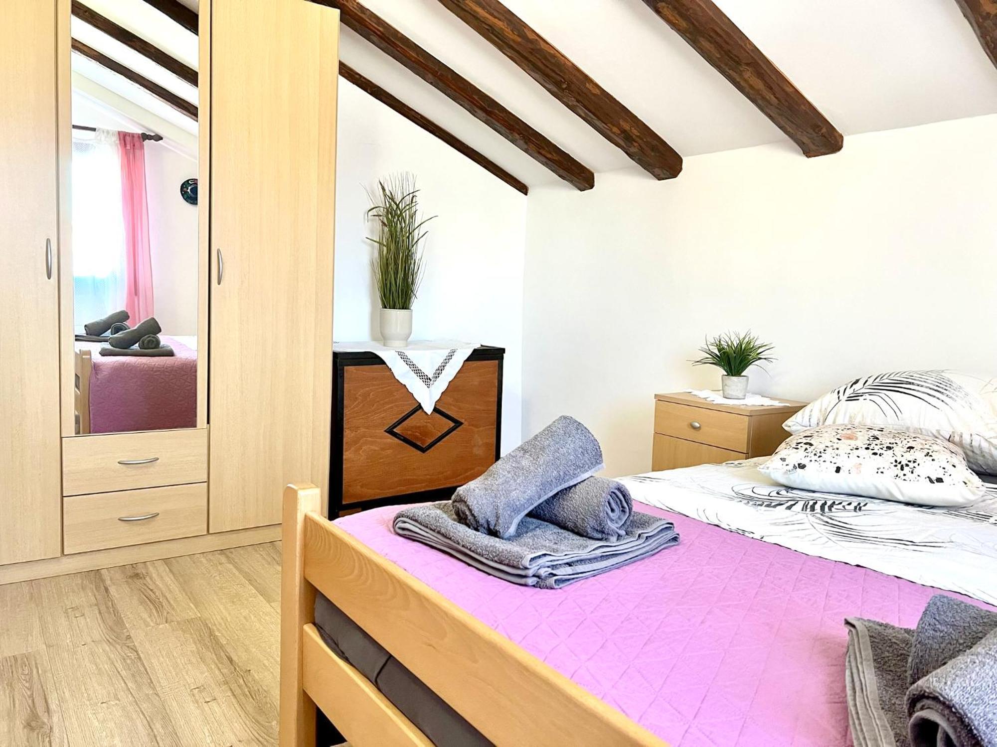 Apartments Ares Ровінь Екстер'єр фото