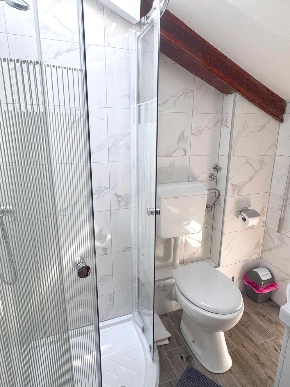 Apartments Ares Ровінь Екстер'єр фото