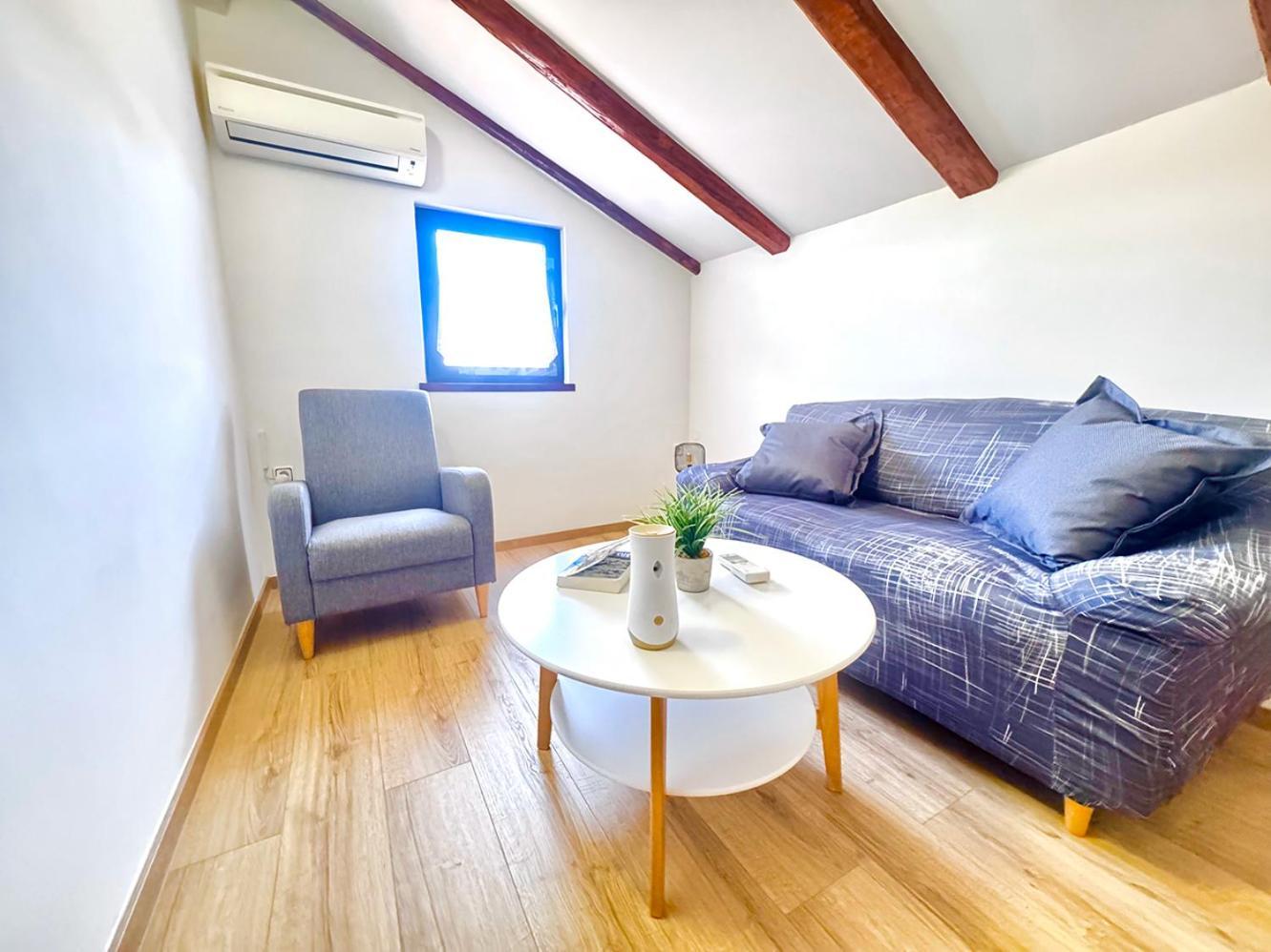 Apartments Ares Ровінь Екстер'єр фото